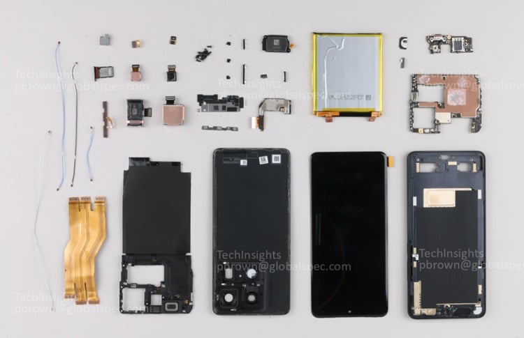 Some of the electronic components found on the Motorola Signature smartphone. Source: TechInsights.