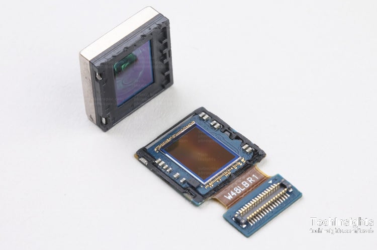 The rear camera module of the Samsung Galaxy A32 5G smartphone. Source: TechInsights