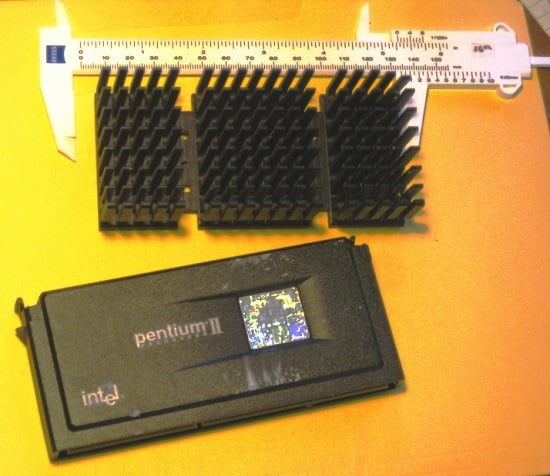 This heat sink was custom designed for use with the Intel Pentium II CPU, circa 1998. (Source: Bill Schweber)