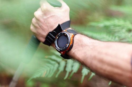 GPS-enabled smartwatch can highlight routes and important moments. Source: Casio