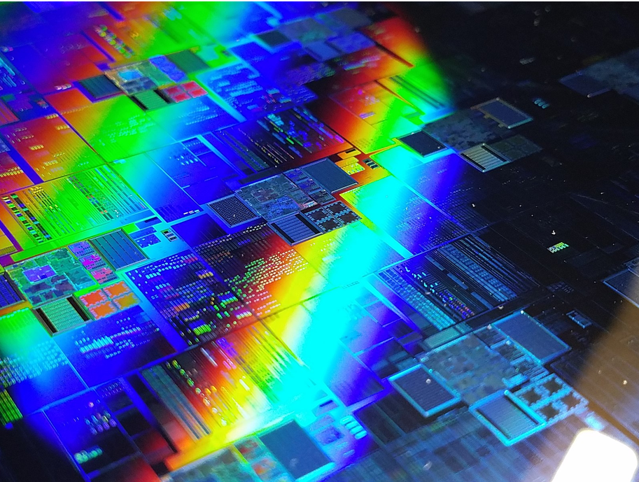 A processed silicon wafer, ready for sorting and packaging. Source: 2x910/CC BY-SA 4.0
