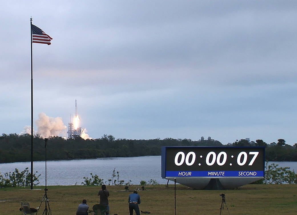 The Falcon 9 lifts off a day later than planned. / Photo courtesy of NASA 