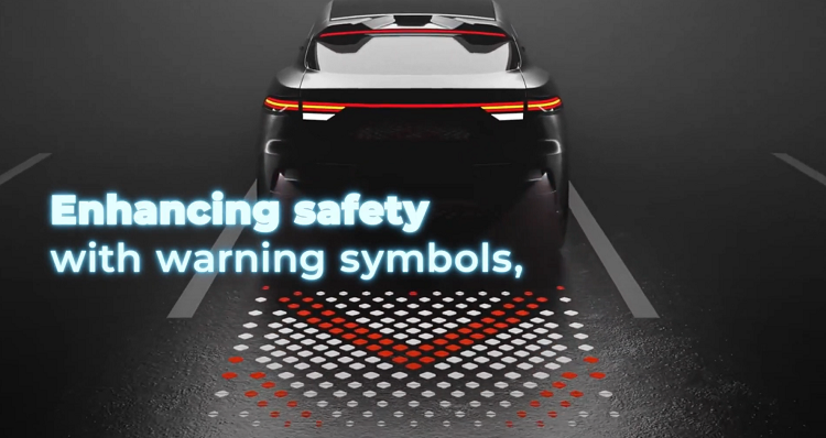 Light forms patterns to either give navigation and warning signs to drivers or illuminate the ground for all passengers. Source: Plastic Omnium 