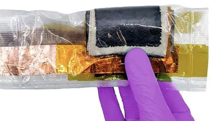 The flexible textile supercapacitor patch can power a microcontroller and wirelessly transmit temperature data for nearly two hours without a recharge. Source: Drexel University