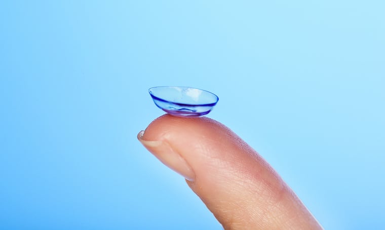 Researchers developed a new polymer film coating that generates electricity on a contact lens.