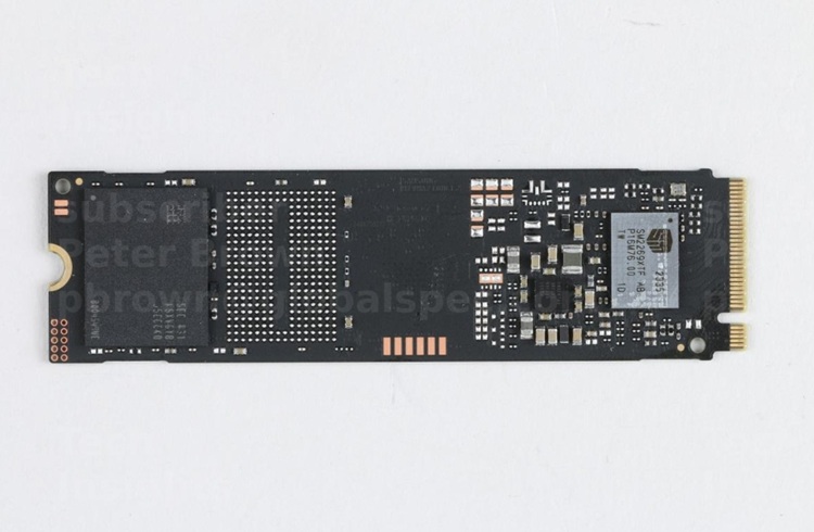 The SSD subsystem found inside the ASUS Rog Ally X. Source: TechInsights 