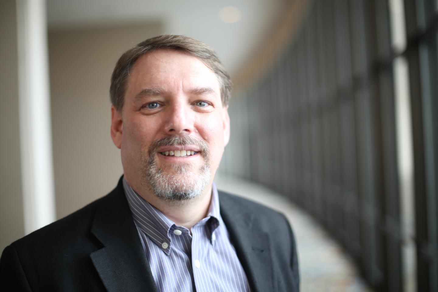 Peter Foltz, a research professor at the University of Colorado Boulder Institute of Cognitive Science, has developed an app that rates mental help based on speech cues. Source: CU Boulder