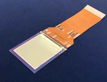 UHPD technology with 2228 ppi architecture on a 2.17 in glass substrate. Source: Int