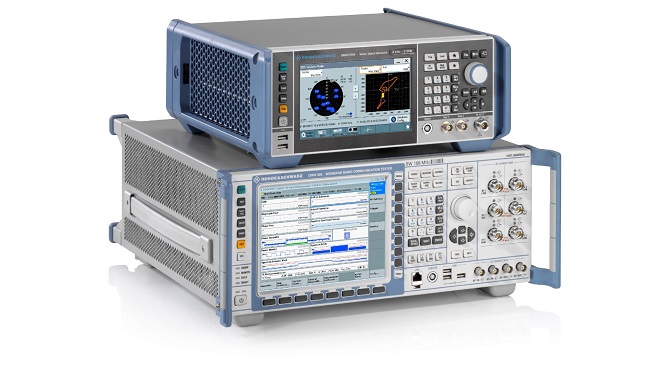 The R&S CMW500 wideband radio communication tester and R&S SMBV100B GNSS simulator emulate a satellite base station for 3GPP NTN testing. Source: Rohde & Schwarz