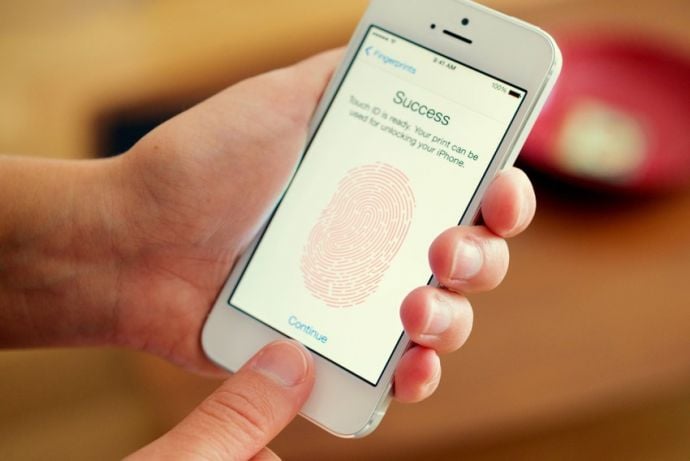 Smartphones that capture multiple partial fingerprints for security are more vulnerable than just one partial fingerprint or a full fingerprint scan. Image credit: NYU Tandon