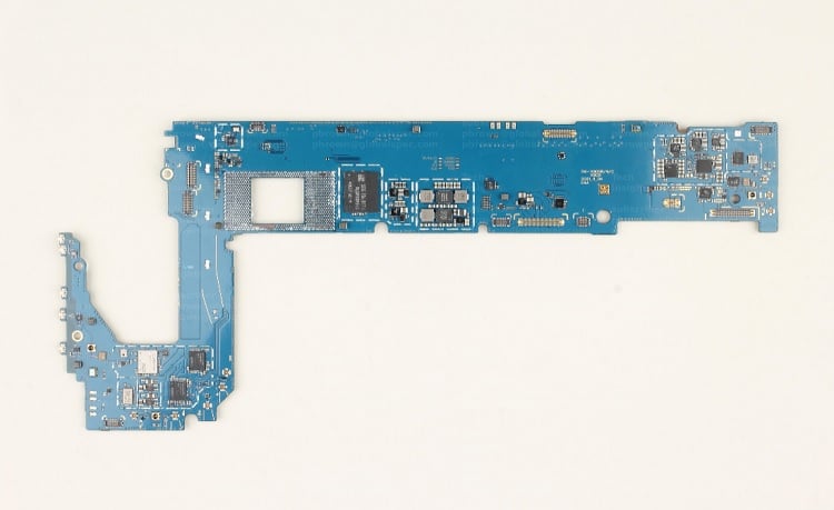 The main board inside the Samsung tablet contains microcontrollers, MEMS sensors, RF chips and much more. Source: TechInsights 