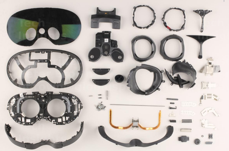 Some of the major components found inside the Meta Quest Pro VR headset. Source: TechInsights 