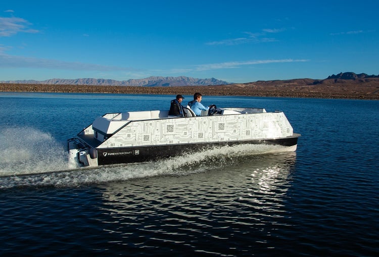 Pure Watercraft has introduced what it calls the first all-electric pontoon boat using batteries from GM. Source: Pure Watercraft
