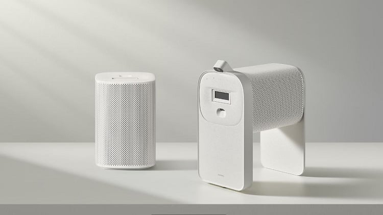 Samsung&rsquo;s The Premiere 5 Projector can be used for watching or streaming entertainment or used for mixed reality. Source: Samsung 