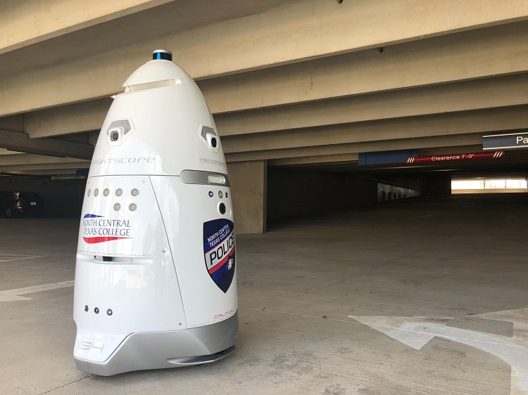 Autonomous security robots are under development to work with 5G. Source: Knightscope