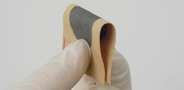 A new method for producing conductive cotton fabrics using graphene-based inks opens new possibilities for flexible and wearable electronics, without the use of expensive and toxic processing steps. Credit: Jiesheng Ren  