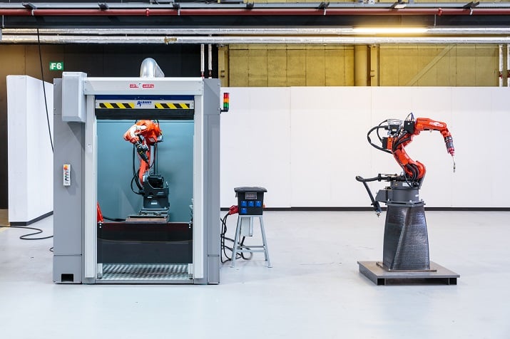 The large 3-D printers inside the RAMLAB can print objects such as boat propellers or other objects that are as big as 35 cubic feet. Source: Port of Rotterdam 