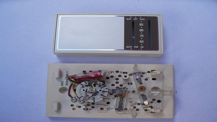 Fridge Use Mechanical Thermostat and Electronic Thermostat