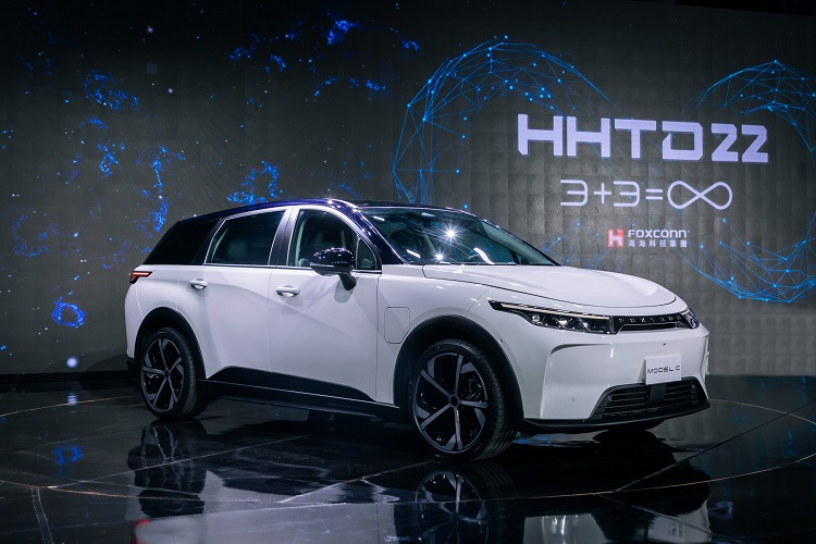 The Model B will be a hatchback crossover that will be developed on Foxconn’s Model C platform but with a new body design. It will have a cruising range of about 450 kilometers. Source: Hon Hai Technology Group
