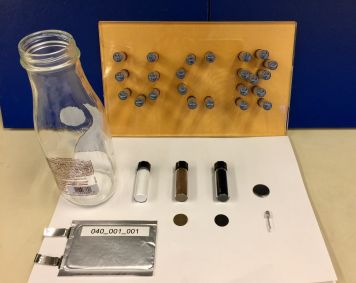 Waste glass bottles are turned into nanosilicon anodes using a low cost chemical process. (Source: University of California, Riverside)