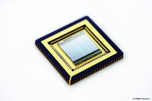 The image sensor, based on quantum dots and graphene. (Source: ICFO)