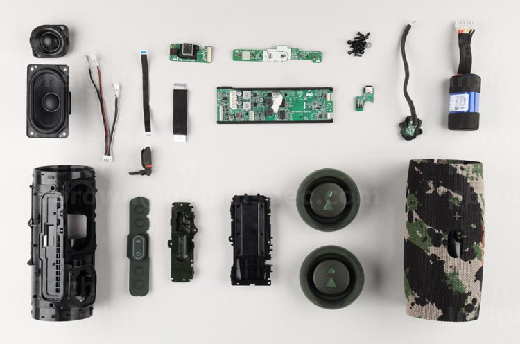 Some of the electronic components found inside the JBL Charge 5. Source: TechInsights 