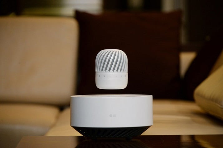 The speaker is weather resistant, allowing it to be used both indoors and outdoors to provide omnidirectional 360° sound. Source: LG 
