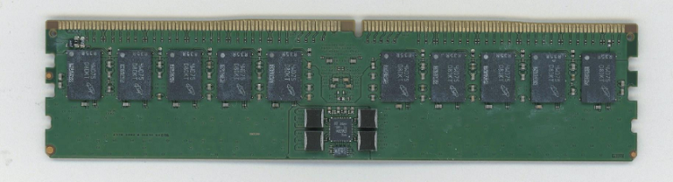 The Ram board found inside the Supermicro Server SYS-112C-TN cloud server. Source: TechInsights