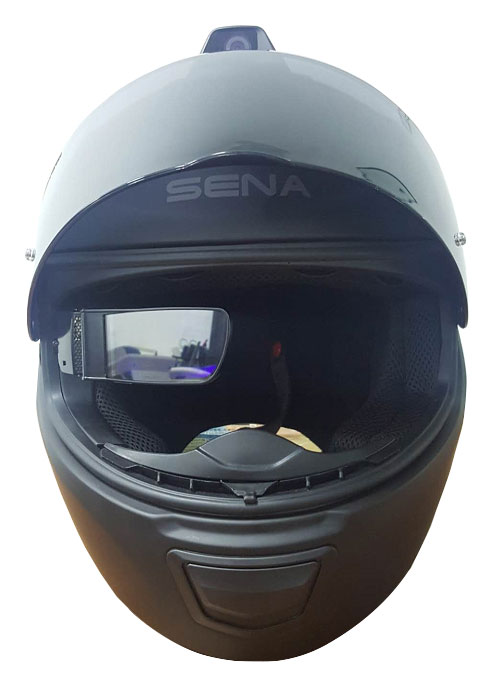 Sena Momentum smart helmet with DigiLens waveguide HUD. Source: DigiLens